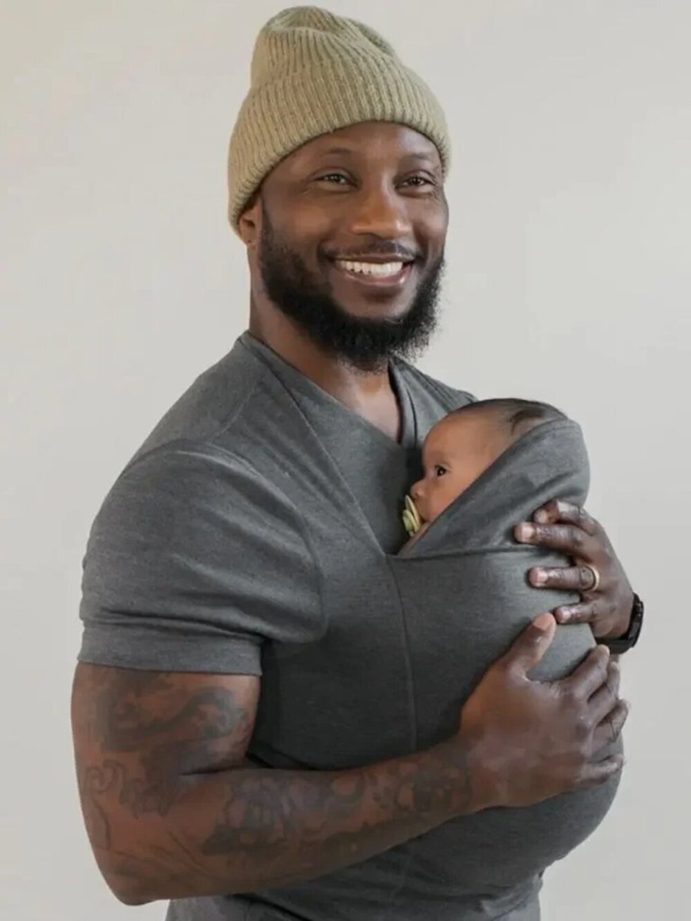Lalabu Dad Shirt Gray V Neck Babywearing Tee Large